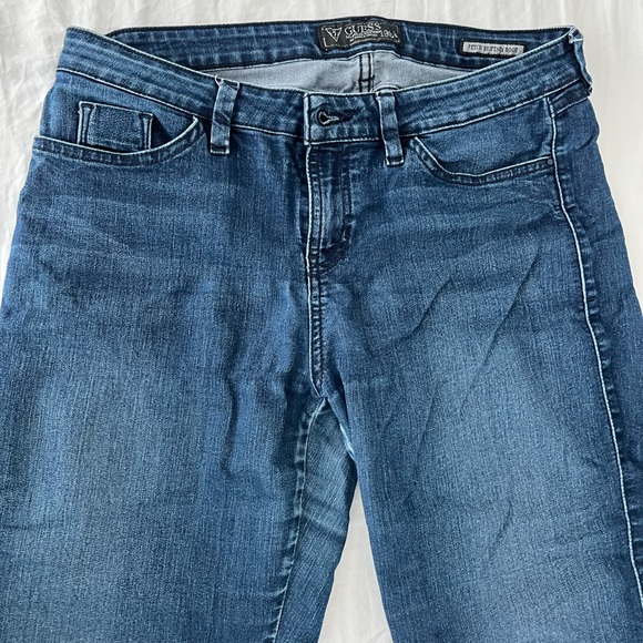 ❤️ Host Pick❤️❤️ Petite Brittney Boot cut Guess jeans 30 x 30 - Picture 2 of 9